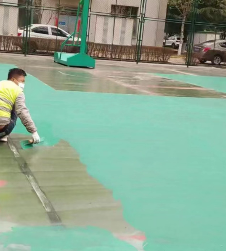 大足球场地面翻新